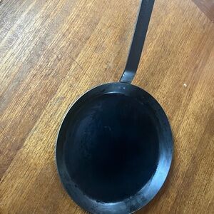 De buyer carbon steel crepe pan